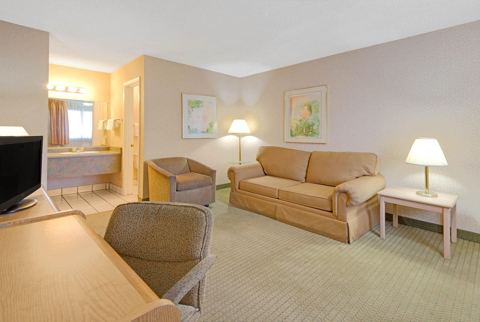 Midtown Inn & Suites Albuquerque Buitenkant foto