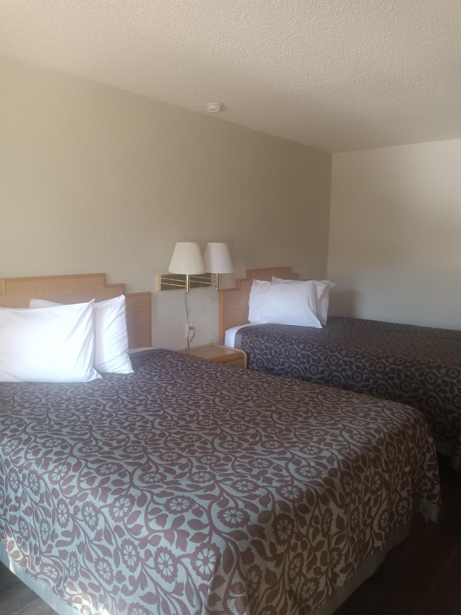 Midtown Inn & Suites Albuquerque Buitenkant foto