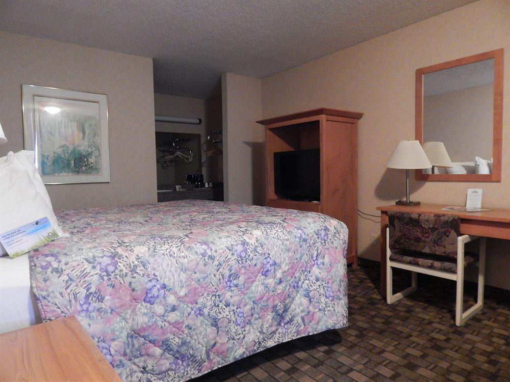 Midtown Inn & Suites Albuquerque Buitenkant foto
